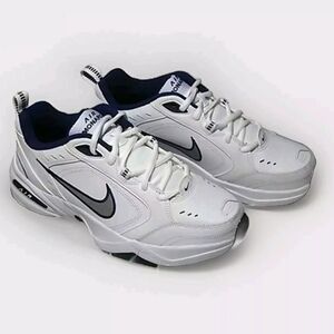 NEW Nike Air Monarch IV Men’s Training Shoes Size 8 White Black Comfort Sneaker